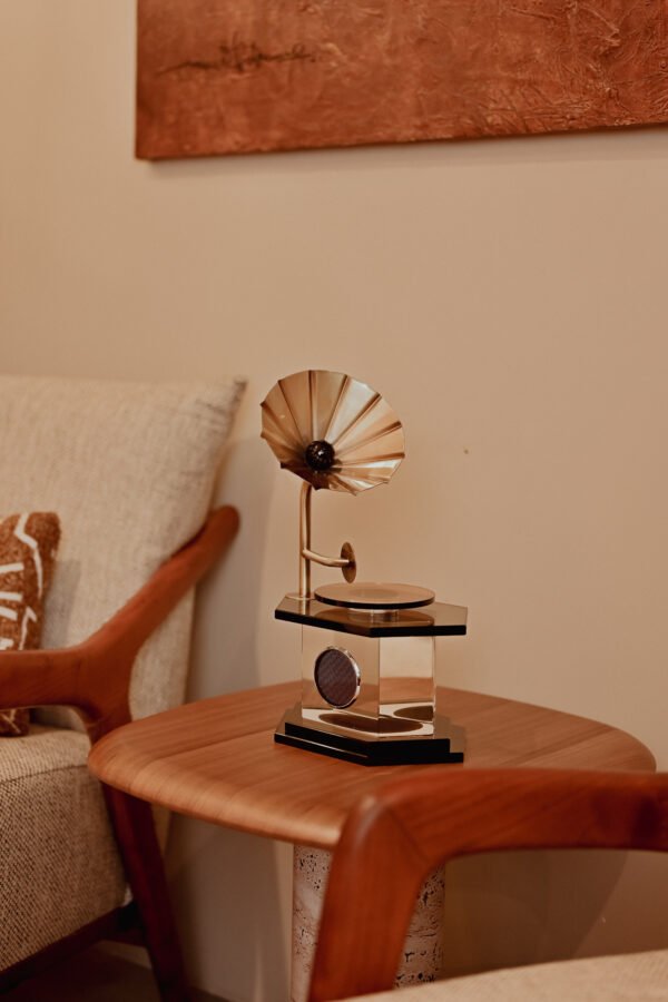 HIGH END CRYSTAL GRAMOPHONE - Image 3