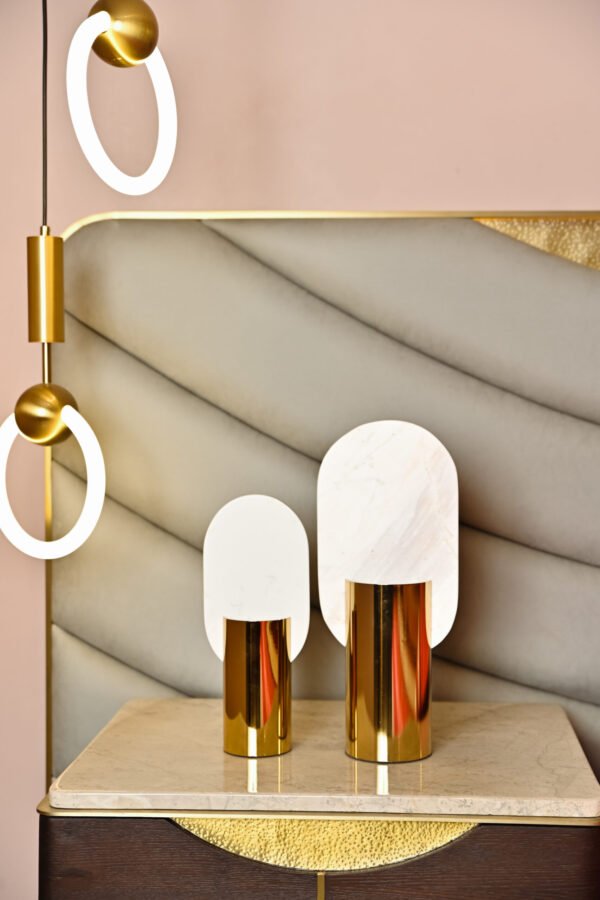 PEARL METAL VASE - Image 3