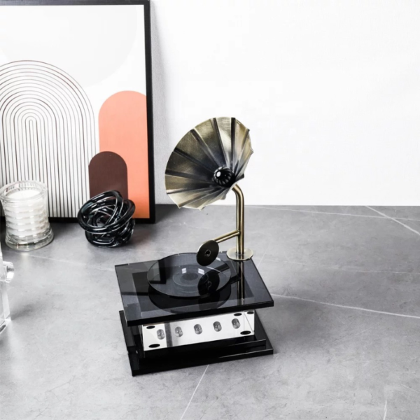 CRYSALLINE GRAMOPHONE
