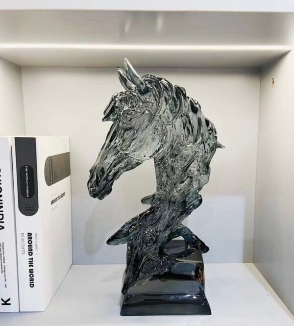 LUXURIOUS HORSE HEAD FIGURINE
