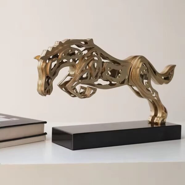 WARRIOR SCULPTURE - Image 3